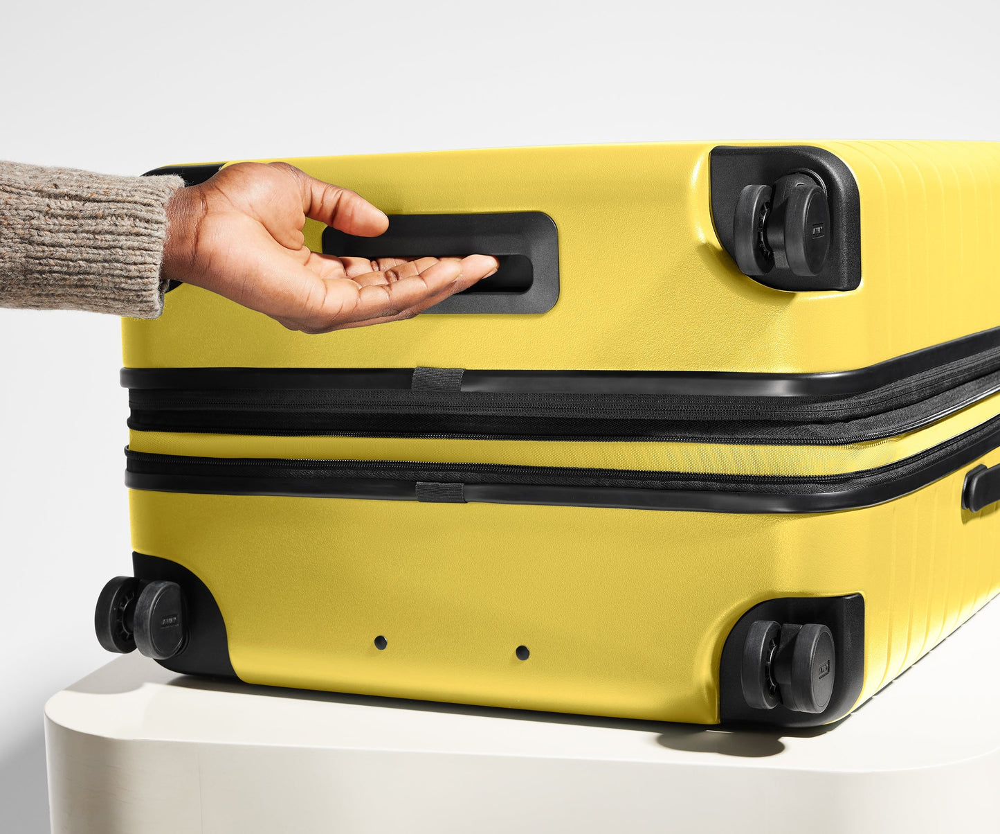 The Medium Flex in Sunshine Yellow