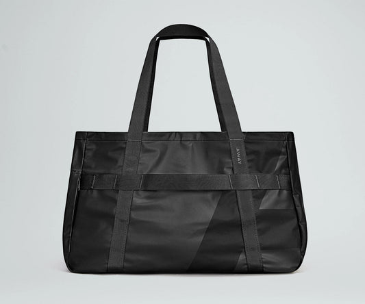 Active Tote 45L in Jet Black