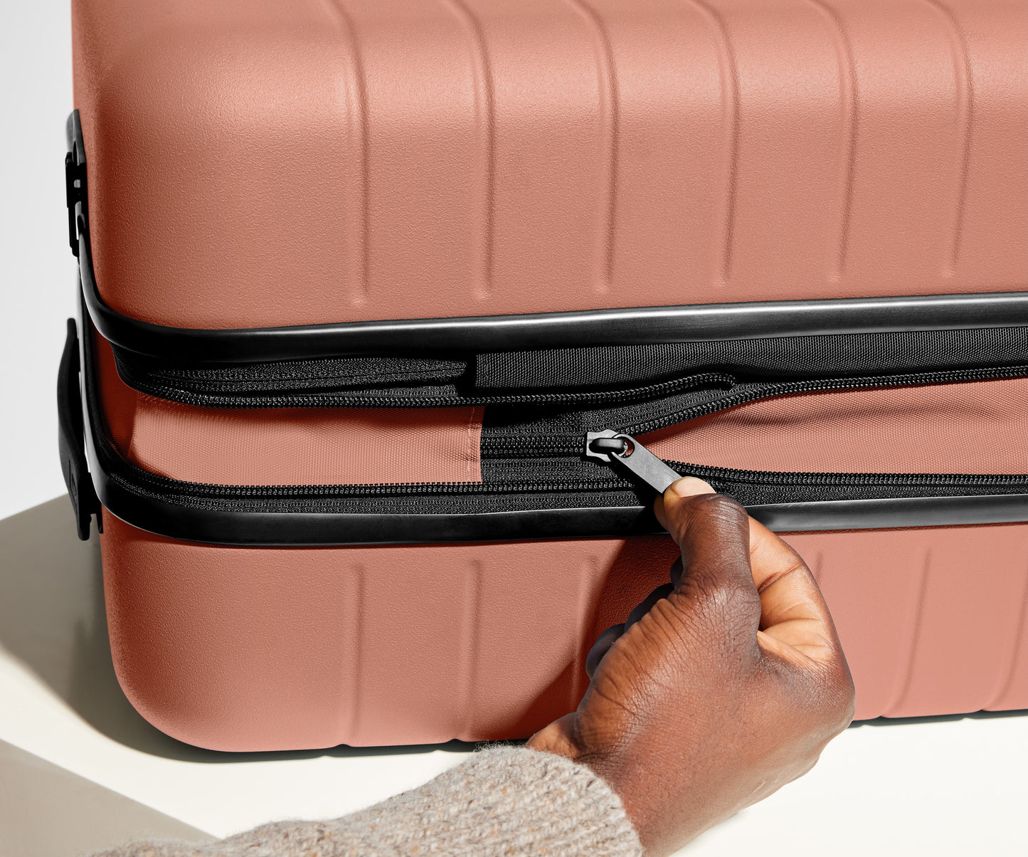 The Bigger Carry-On Flex in Clay Pink