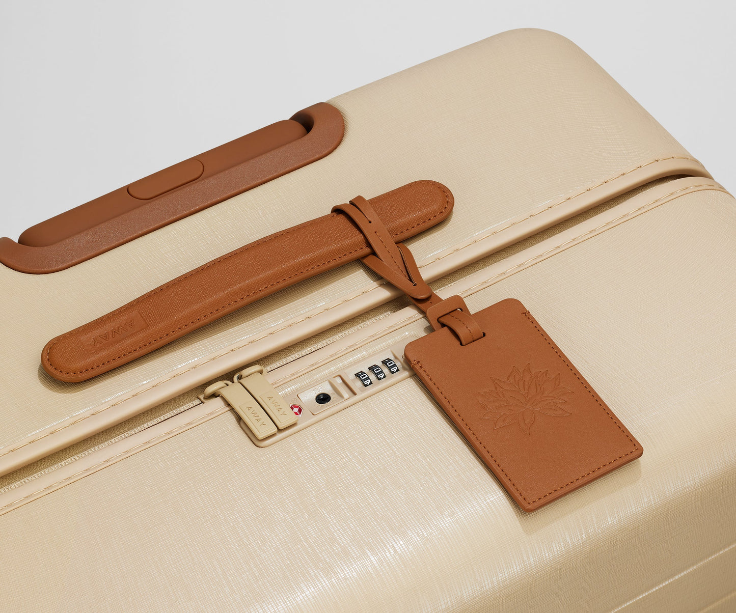 The Medium in Paradise Weave