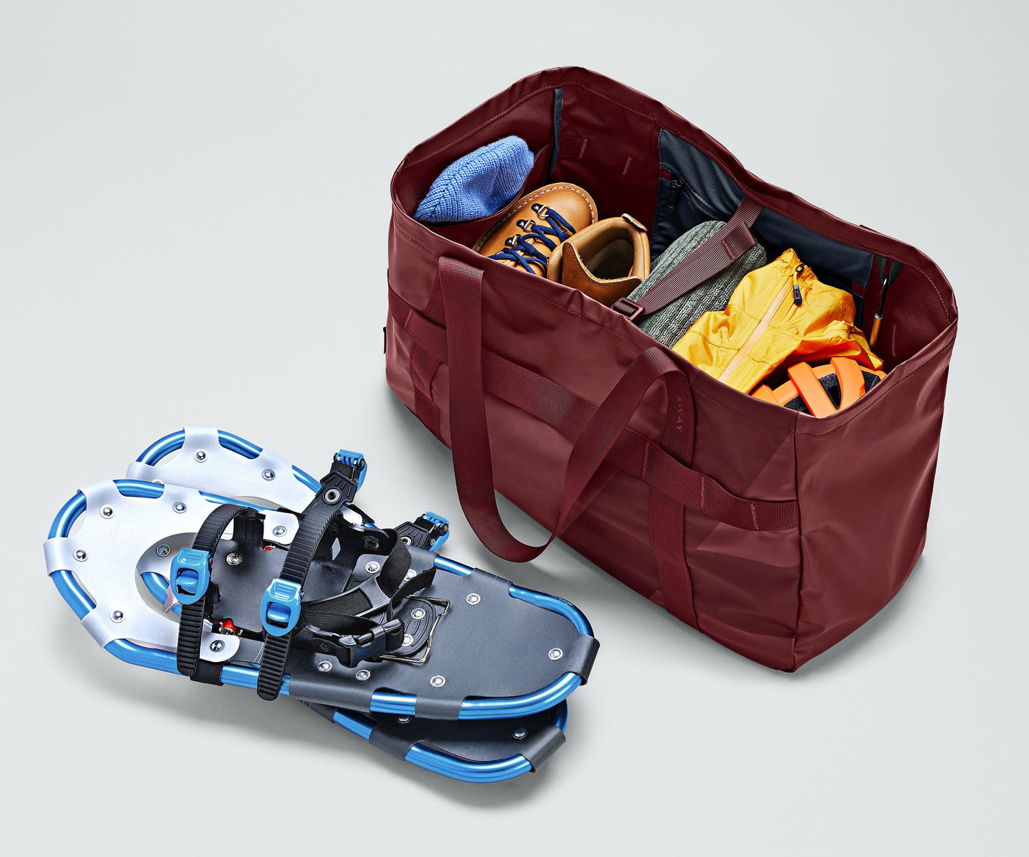 Active Tote 45L in Burgundy Red